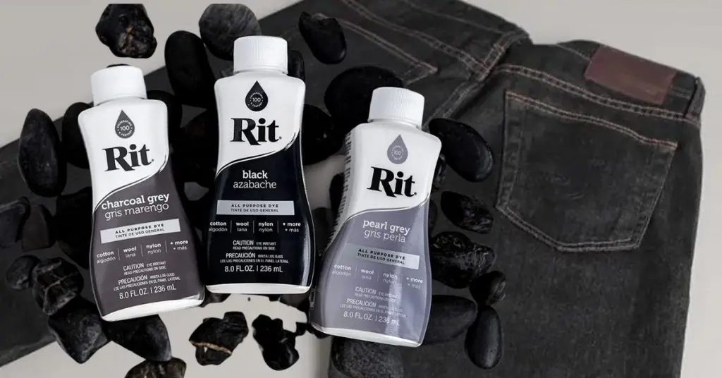 13 Best Black Dye For Jeans Infuse Life Into Your Old Jeans