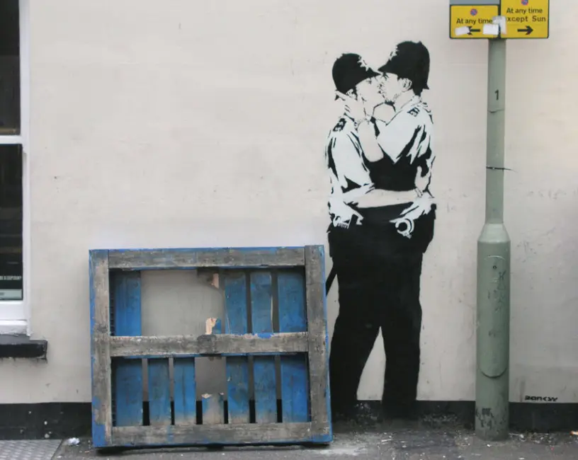 Kissing Coppers
Year: 2004
Location: Brighton, England