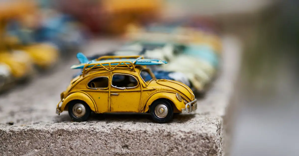 Best Paint for Plastic Models